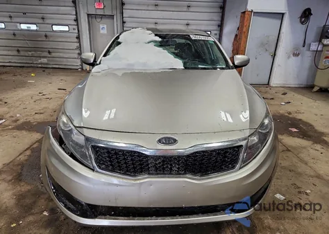 2011 Kia Optima Lx z USA, uszkodzony, nr VIN KNAGM4A77B5184037